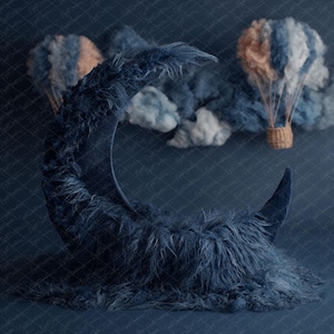 Newborn Moon Digital Backdrop: Dreamy Blue Celestial Scene (Photoshop Prop)