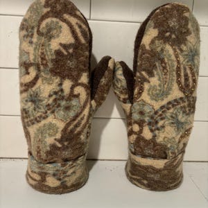 Upcycled Wool Sweater Mittens