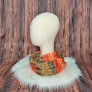 Sciarpa infinita in lana merino fatta a mano - Scegli il tuo colore: tramonto, cielo tempestoso, gelato o foglie autunnali - Caldo cappuccio invernale