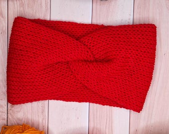 Handgemaakte rode merinowol gebreide hoofdband: gedraaide oorwarmer