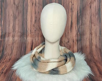 Handgebreide oneindigheidssjaal - neutraal gestreepte col - winternekwarmer