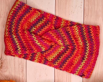 Handgemaakte gebreide hoofdband van merinowolmix: gedraaide oorwarmer in tulbandstijl