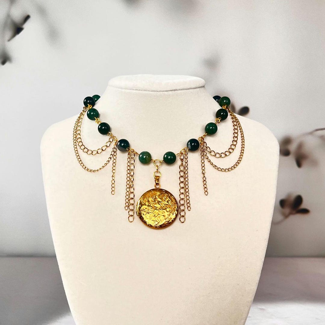Victorian-inspired Gold Locket Choker - Vintage Baroque Jewelry With ...