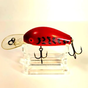 Vintage Rapala Humpy Crankbait – Red Craw Pattern Fishing Lure – Made in Finland/Ireland – 2.5 Inch Collectible Bass & Pike Lure