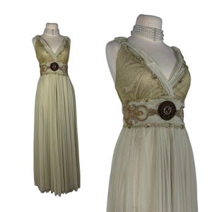 strapless open back dress Iridescent Spaghetti Straps V-neck Short Prom Dress