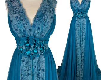 Vintage Teal Lace Chiffon Gown: 3D Floral Appliqué, Deep V-Neck Fairycore