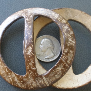 Coconut Shell buckle slider sarong pareo tie Round 1 7/8&quot; inside bar 48mm ID 70mm 2.75&quot; diameter t-shirt slide belt embellish knit
