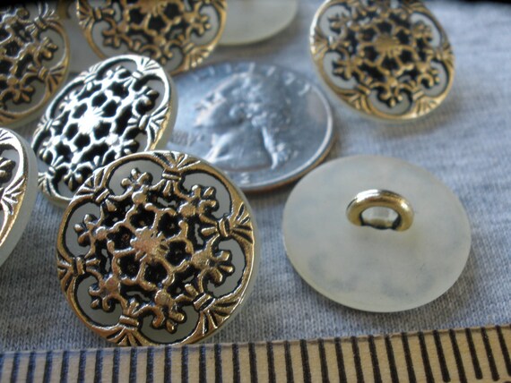1 3//8/" **VINTAGE INSPIRED 6 pc FILIGREE** Metal Buttons ***BEAUTIFUL***