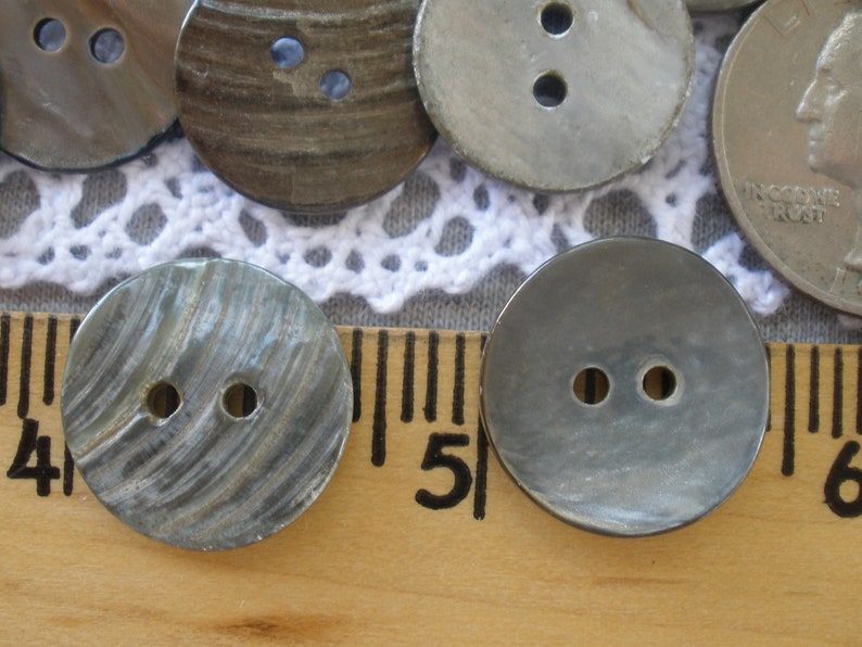 Grey Shell Buttons Gorgeous Silver Gray Brown Mussel Shell Buttons 17MM 28L 11/16