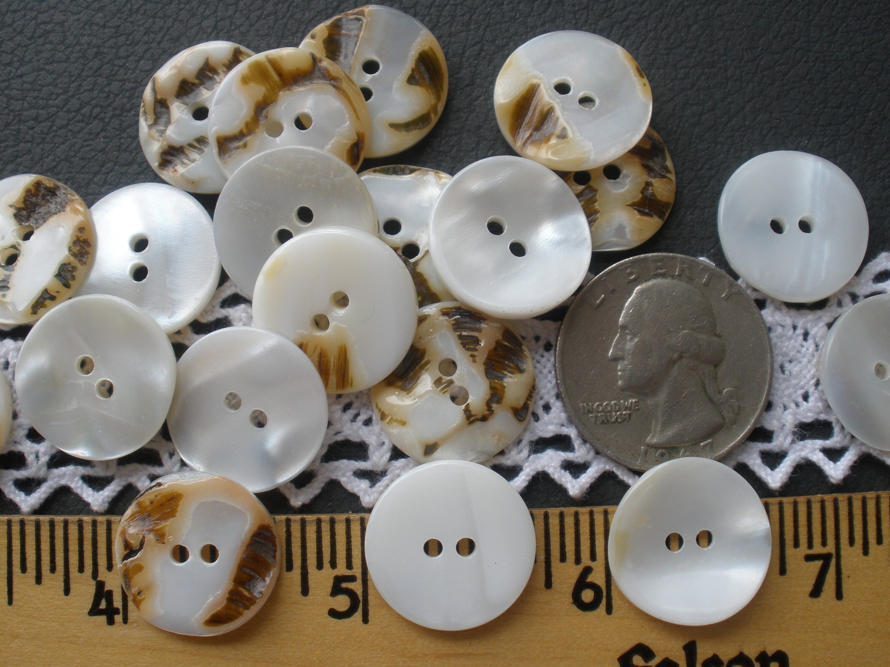 Pearly White Thick Textured Real Shell Buttons 11/16" 28L MOP Natural 17MM sewing 2 hole sew on bulk iridescent jewelry crafts 12pcs