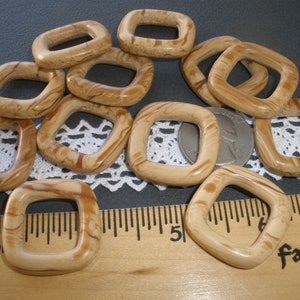 Faux wood square plastic macrame rings 20mm ID / 30mm OD O-rings 12 cabone Rings purse notions strap embellish strong lightweight