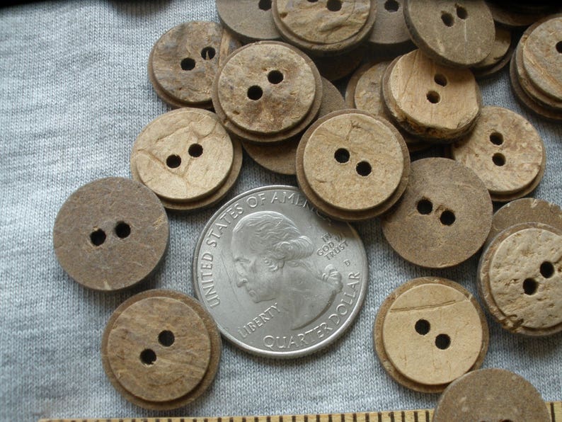 Natural Stacked Coconut Buttons 5/8