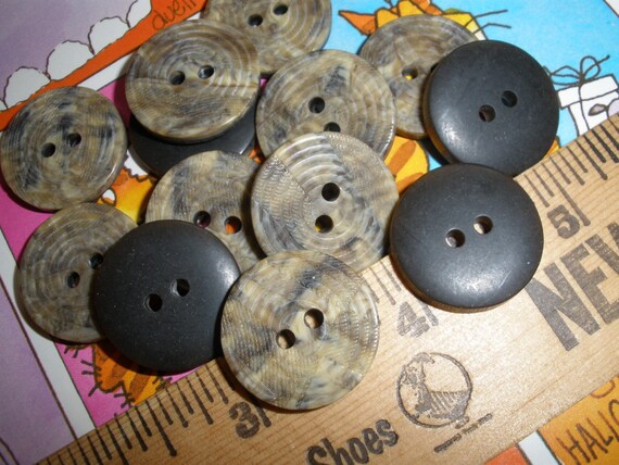 Tan Bulk Buttons for Sewing and Button Crafts