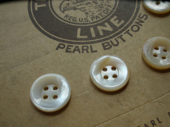 Vintage Hawkeye Line MOP Shirt Buttons 24L Pearl Neutral Beige