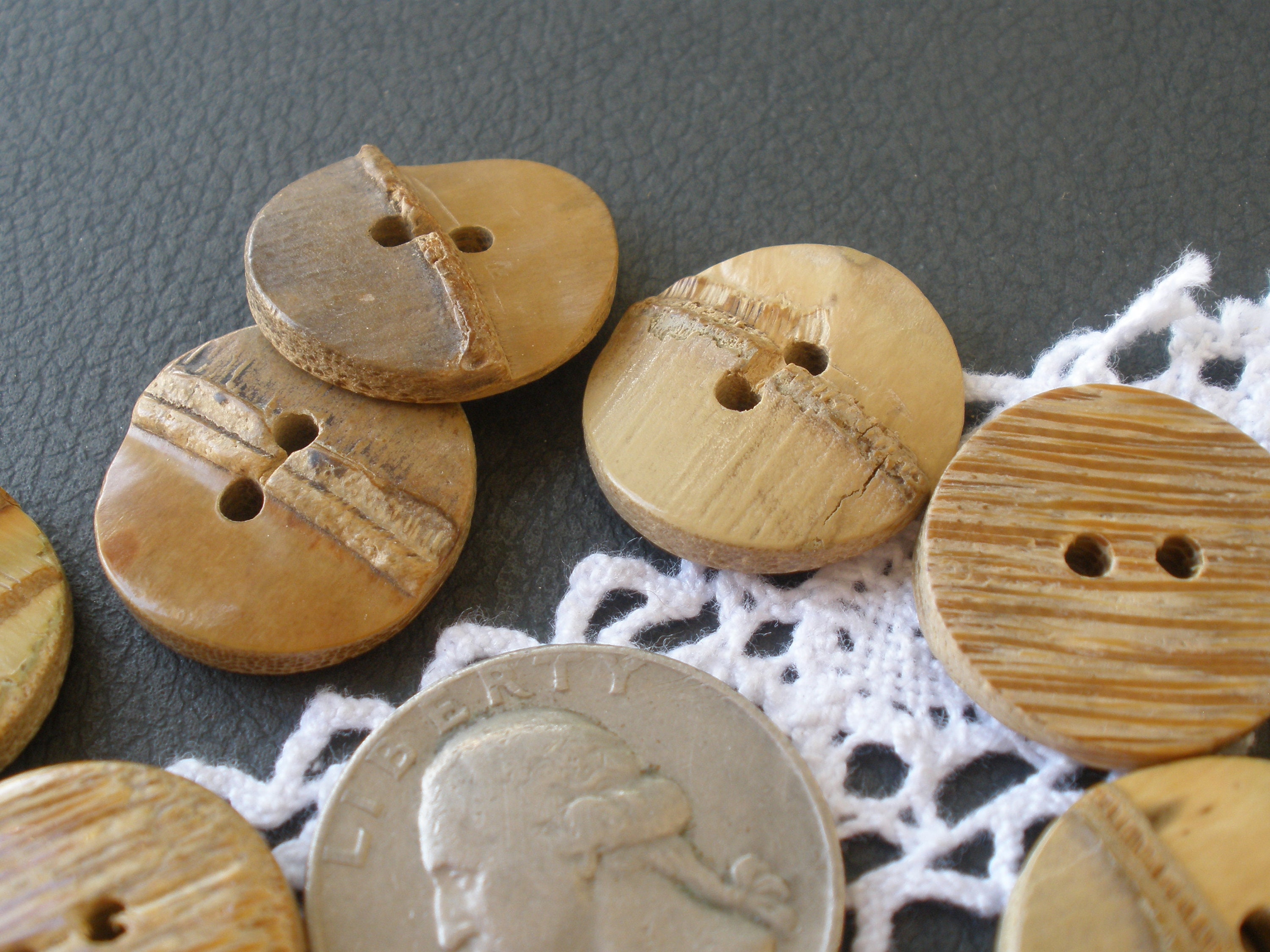 Textured Bamboo Wood Buttons 20MM 32L 13/16
