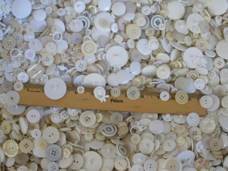 Mixed Bulk Buttons White cream shades sew on shank plastic 3 pounds 2-Hole and 4-Hole crafts clothes button frames 7/16 to 1 3/8 supply image 3