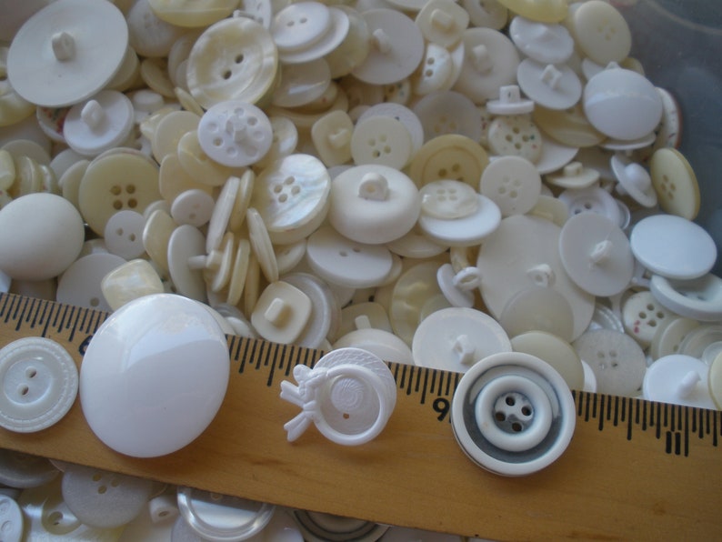 Mixed Bulk Buttons White cream shades sew on shank plastic 3 pounds 2-Hole and 4-Hole crafts clothes button frames 7/16 to 1 3/8 supply image 7