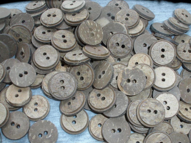 Natural Stacked Coconut Buttons 5/8
