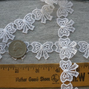 White Venise bows chain applique Trim 1" wide lace scrapbook craft embellish wedding bridal 25mm wide lace