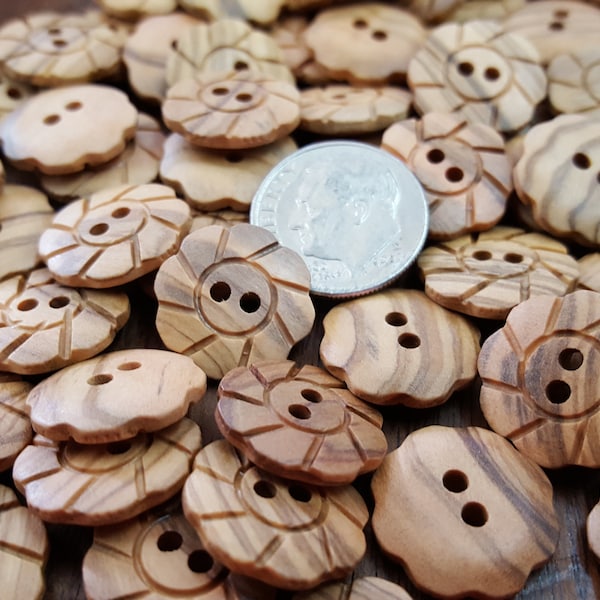 Carved Flowers Olivewood Natural Wooden sew-on buttons 18 pieces 15MM 24L 5/8" embellish knit crochet sewing crafts eco friendly 2-hole