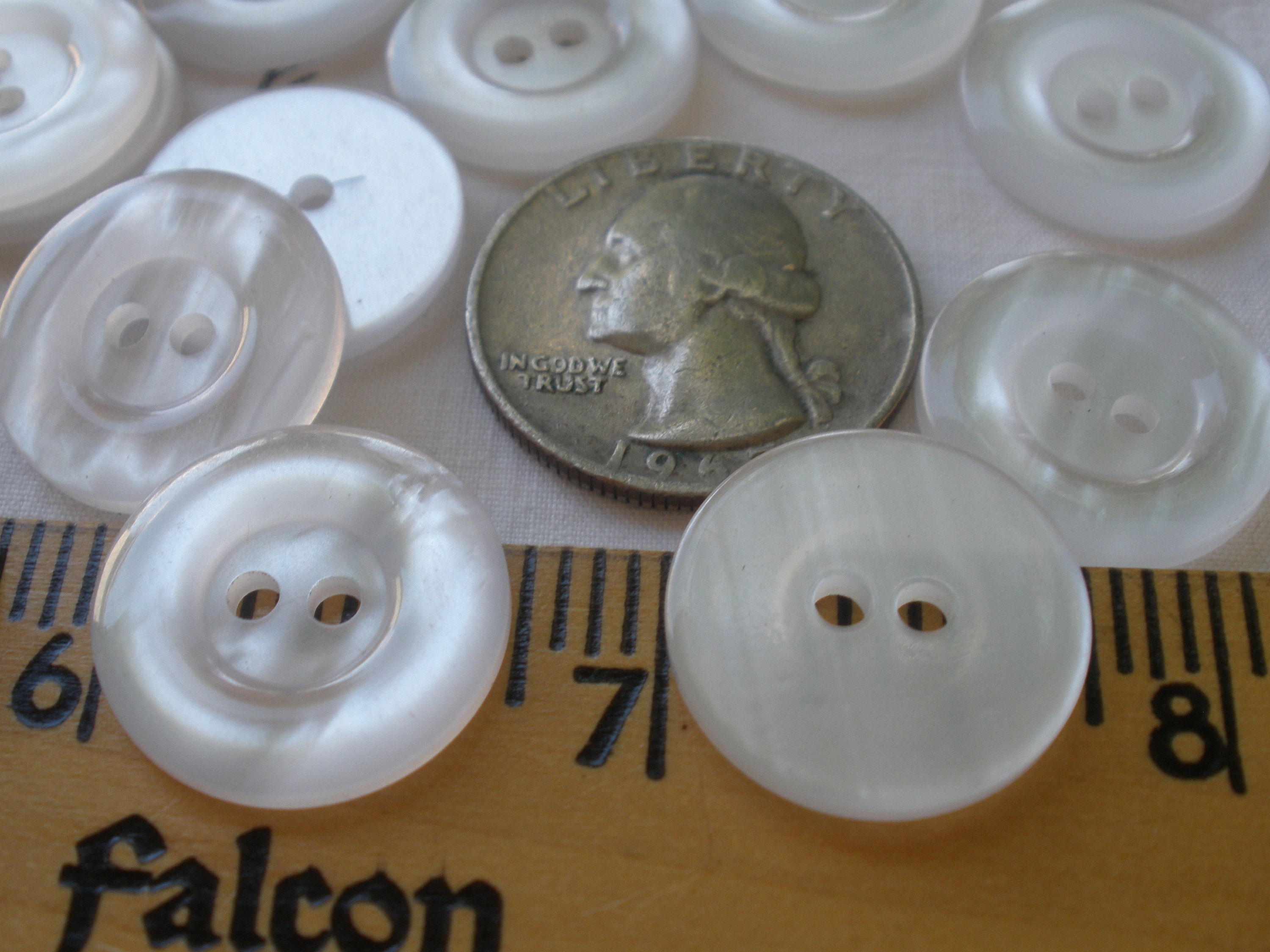 Classic Frost White Buttons 3/4 30L 19MM 24 Each With Rim Face 4 Hole Sew  on Sewing Crafts Flat Back Cool Vintage Buttons 