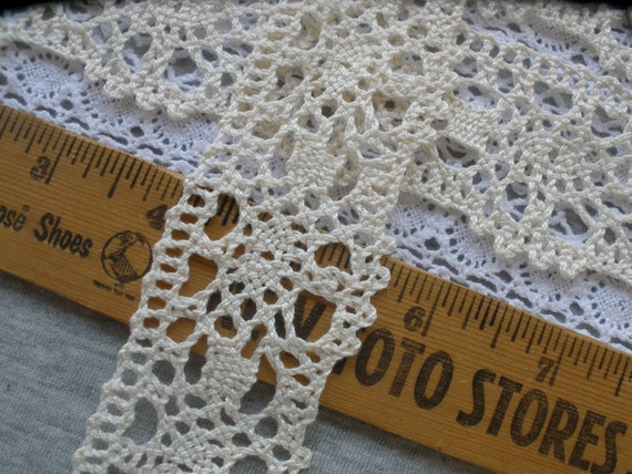 Light Natural Color Crochet Cluny Lace Cotton Trim 1 5/8" wide scalloped edge retro Boho yards edging insert machine lace off white picot