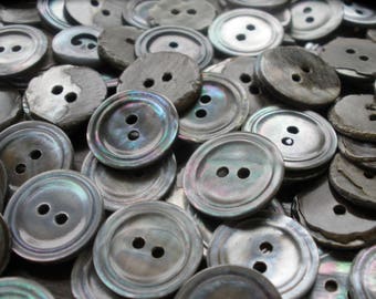 Vintage Gray Carved MOP Shirt Buttons Size 24L 15MM 2-hole sew-on Natural rainbow iridescent Altered Art sewing crafts Jewelry Smoke