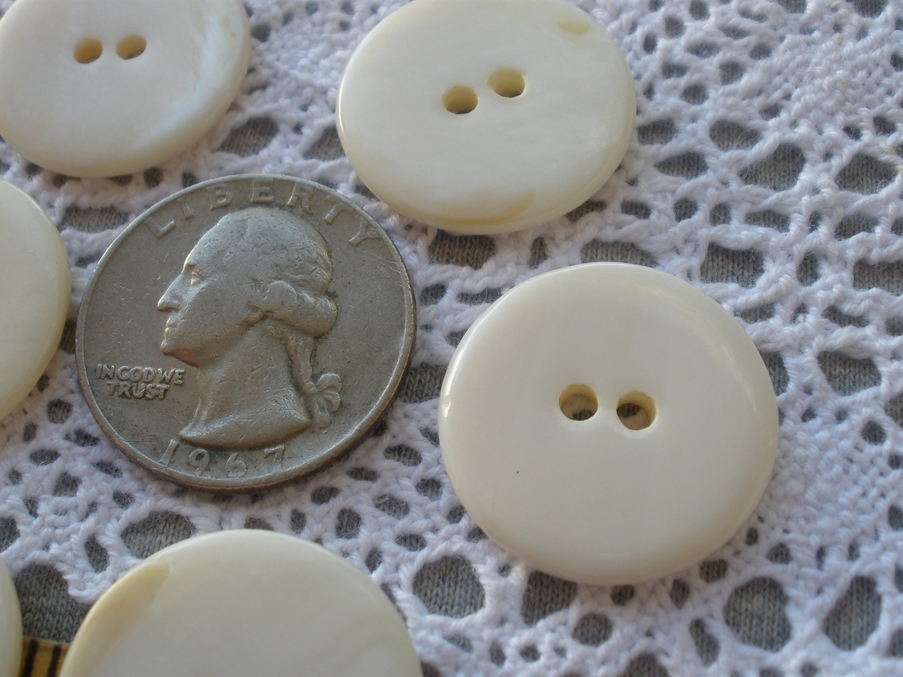 22MM Thick Freshwater Shell MOP Buttons Pearl White 36L 7/8" 2-hole Sew ...