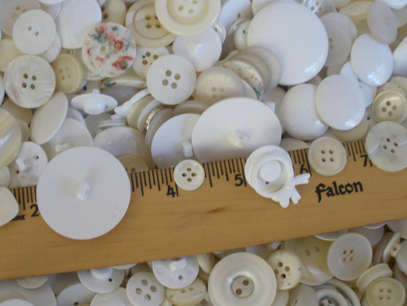 Mixed Bulk Buttons White cream shades sew on shank plastic 3 pounds 2-Hole and 4-Hole crafts clothes button frames 7/16 to 1 3/8 supply image 5