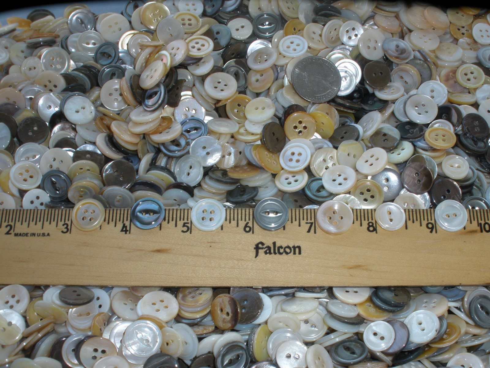 Vintage Real Shell Buttons Mixed Lots 3 Ounces 120pcs Carved Fisheye ...