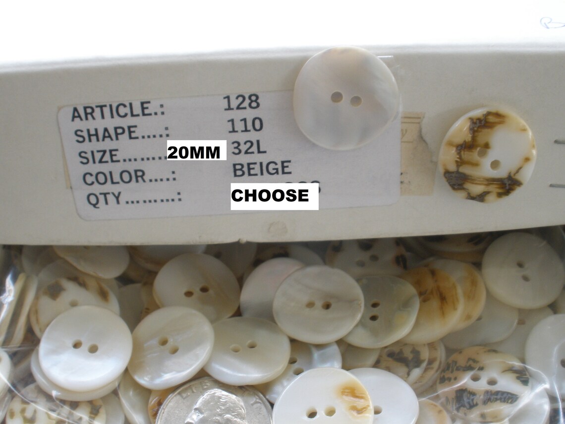 White Shell Button 20MM Real Shell Buttons Pearly White to Light Beige Thick Textured 13/ ...