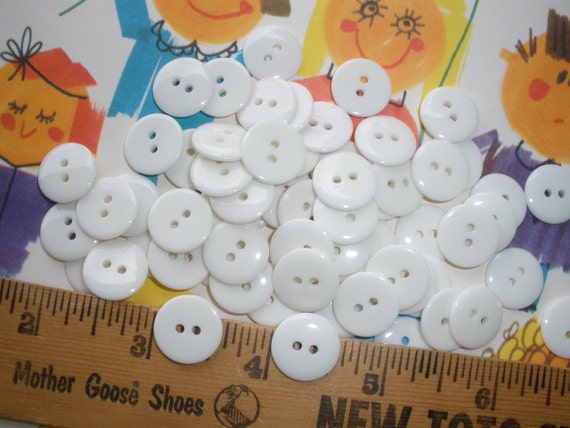 Bulk Buttons 1 Gross 15MM Ivory White Plastic 23L 2-hole Sew on