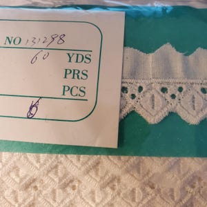60 yards Broderie Anglaise Eyelet Lace Trim Chevron Edging 1 1/8&quot; wide bright white cotton blend Embroidery dresses costume doll clothes