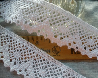 White Cotton Cluny Lace trim 1.5" wide scalloped & straight edge crochet look retro BTY yards yardage machine barmen lace