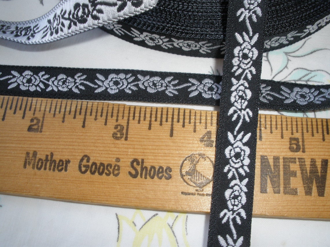 White Flowers Embroidered Ribbon Woven Edge Black Jacquard Etsy