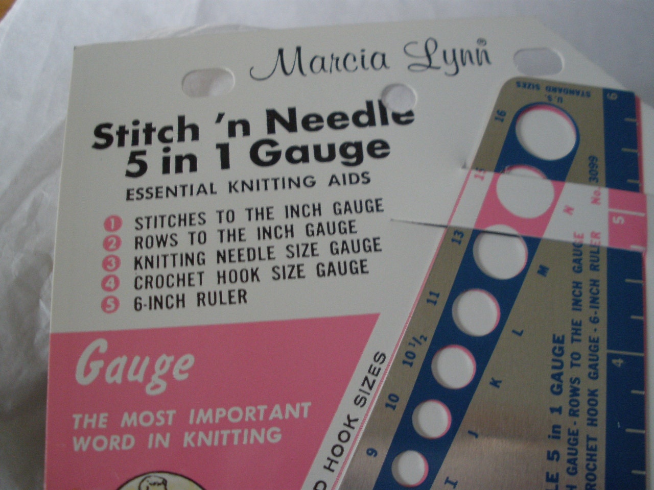 Cool Vintage Tools Stitch 'n Needle 5 in 1 Gauge Marcia Lynn Made in USA  Gauge, the Most Important Word in Knitting 
