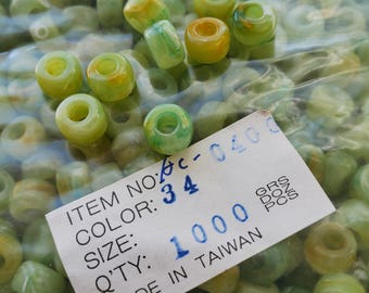 1000pcs Vintage Marbled Rondelle 9mmx6mm Pony Beads Acrylic Light green with blue white  & yellow swirls for Kawaii crafts made Taiwan