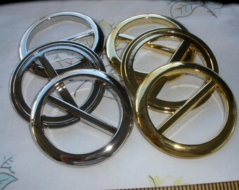 Basic Gold or Silver Plastic Scarf Slide Round buckle 1.5" opening t-shirt slide novelty retro ribbon embellish knit crochet plain 2" boho