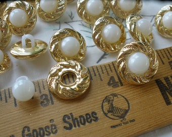 Faux pearl & gold gilt shank buttons 5/8" 24L 15MM plastic 18 pieces retro wedding dress plastic jacket buttons paper tag supply cute bling