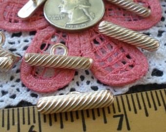 Whitewashed Copper Tone Striped narrow 23MM Metal Barrel Toggle shank Buttons retro vintage cool sweater closure 36L jewelry clasp too