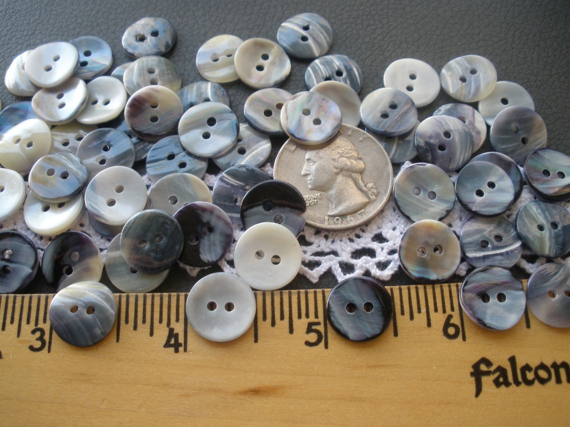 Blueberry & Cream MOP Shell Buttons 13MM 20L 1/2