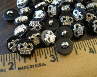 11MM Little Silver Crown buttons Black plastic jacket shank 18L 7/16" pewter color 48 pieces bulk jewelry clasp paper tag supply crafts