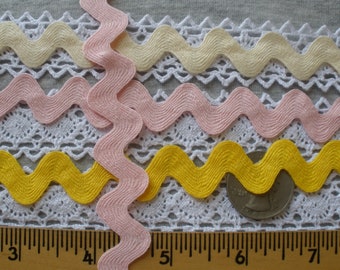 Yellow Pink or Oyster color Vintage large 3/4" Cotton Rick Rack Trim 3/8" ribbon Ric Rac choose yardage crafts sewing costume classic large