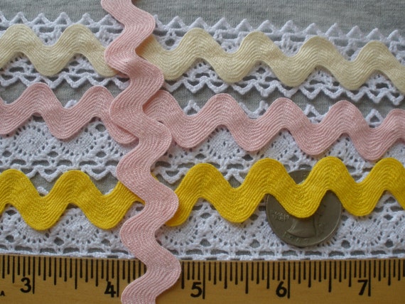 Yellow Pink or Oyster color Vintage large 3/4" Cotton Rick Rack Trim 3/8" ribbon Ric Rac choose yardage crafts sewing costume classic large