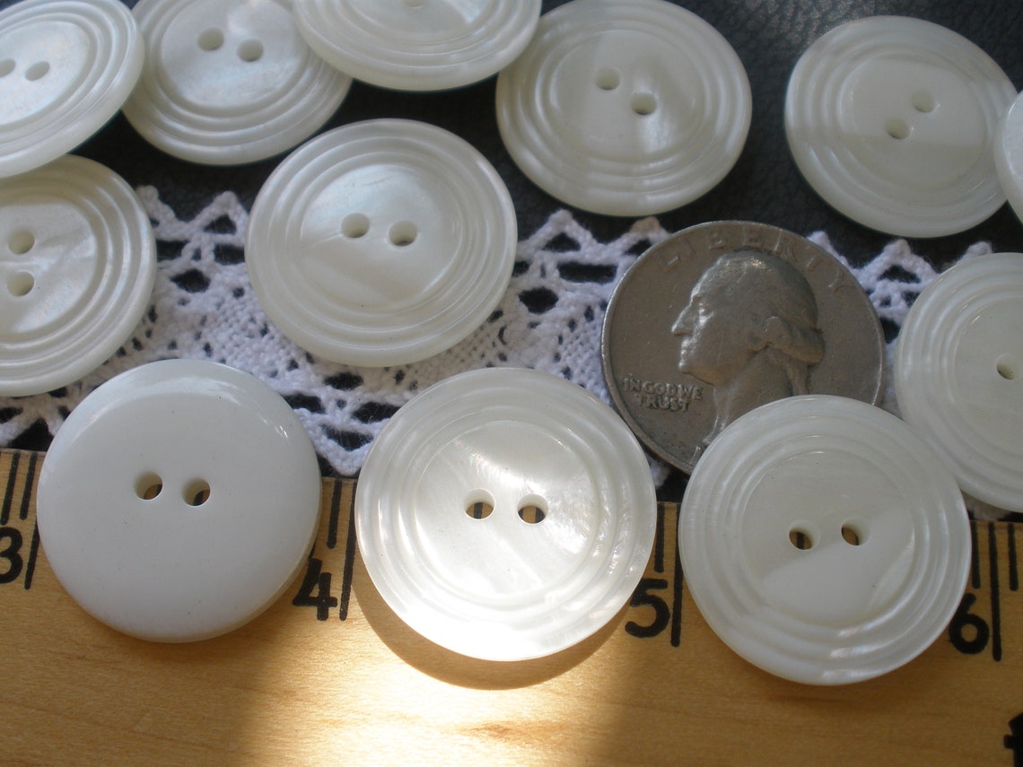 23MM Pearly White Plastic Buttons Raised Rings 24 Pieces 2 Hole Sew on ...