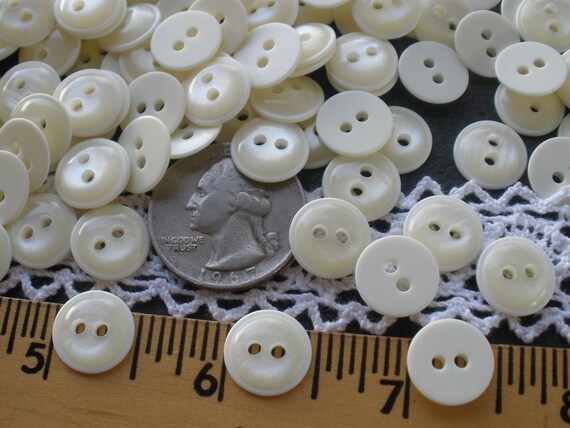 20 Boutons En Nacre Naturelle 9mm - 4 Trous Ronds Blancs Pour Chemise, Couture, Bricolage