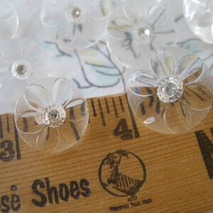 Clear Carved Flower & Rhinestone Shank Buttons plastic 24L 30L (5/8&quot; 3/4&quot; 15MM 19Mm) sewing craft scrapbook paper tag supply jacket buttons