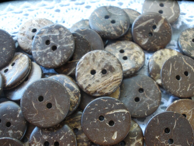 Shell Button Brown Dark Brown Flat Coconut Shell Buttons 17MM 28L 11/16