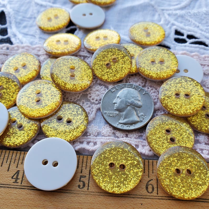 20MM Gold Glitter on White Vintage Buttons 32L 2 Hole Sew on Plastic ...