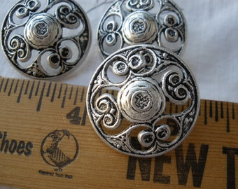 Antique Silver Pewter Color Filigree Coat shank Buttons 1 1/8" Pierced Metal 28 MM 45L Hearts & Flowers Cool steampunk mod costume